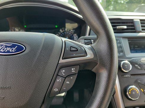 Used 2017 Ford Fusion S image 23