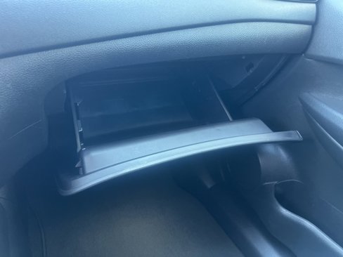 Used 2017 Nissan Rogue SV image 23