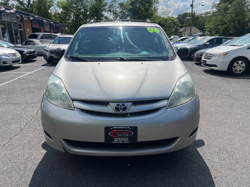 Used 2006 Toyota Sienna LE image 2