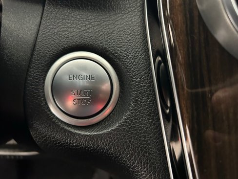 Used 2018 Mercedes-Benz GLC 300 image 33