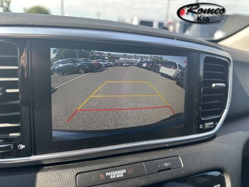 Used 2021 Kia Sportage EX w/ EX Technology Package image 20