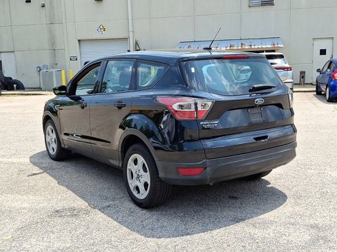 Used 2017 Ford Escape S image 4