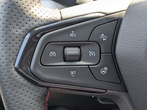 New 2025 Chevrolet Trax RS w/ Driver Confidence Package image 25