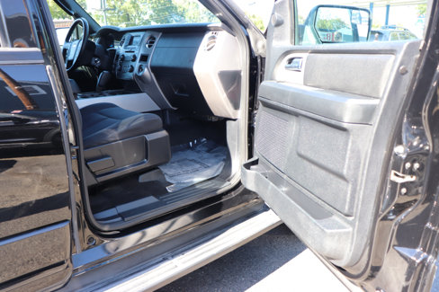 Used 2017 Ford Expedition EL XLT image 17