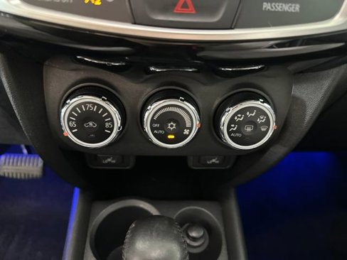 Used 2015 Mitsubishi Outlander Sport SE image 23