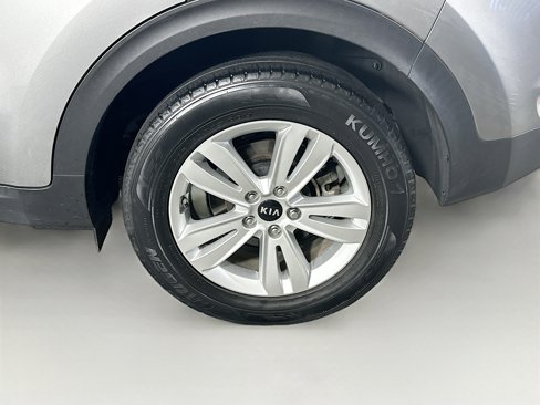 Used 2019 Kia Sportage LX image 11