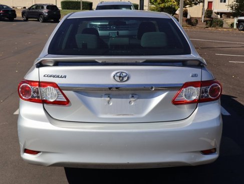 Used 2011 Toyota Corolla image 5