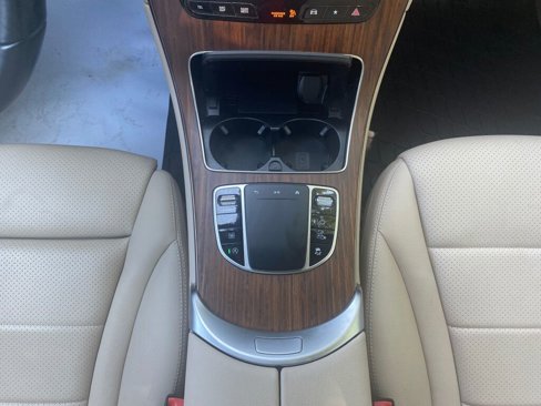 Certified 2022 Mercedes-Benz GLC 300 4MATIC image 15