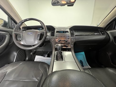 Used 2010 Ford Taurus Limited image 10