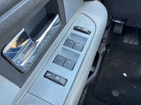 Used 2012 Ford F150 XLT w/ XLT Chrome Pkg image 15