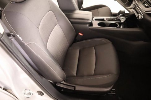 Used 2024 Nissan Altima 2.5 SV image 12