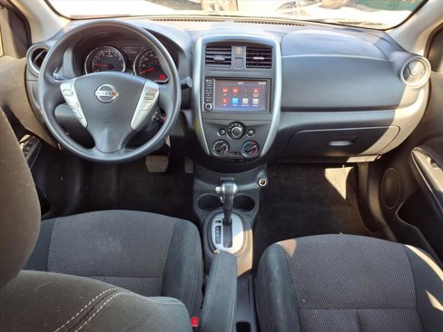 Used 2019 Nissan Versa SV image 7