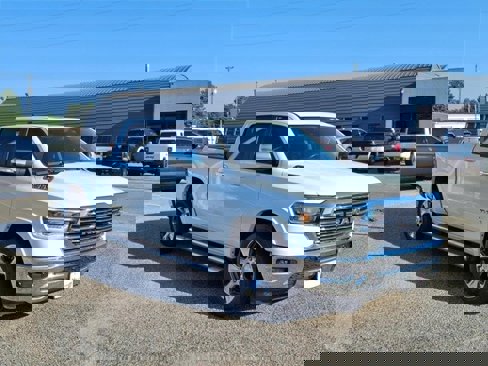 Used 2019 RAM 1500 Laramie image 22