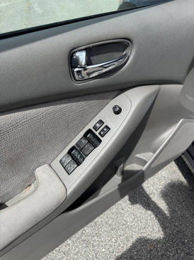 Used 2010 Nissan Altima 2.5 S image 12