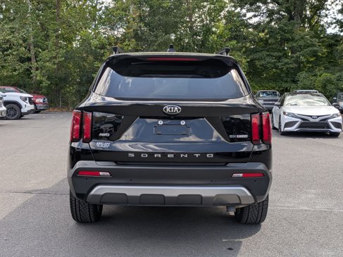 Used 2021 Kia Sorento EX w/ EX AWD X-Line Package image 5