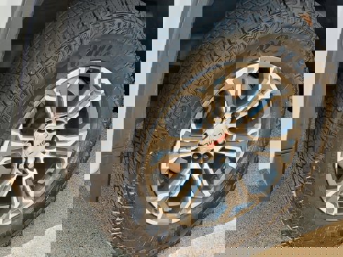 Certified 2022 GMC Sierra 1500 SLE image 7
