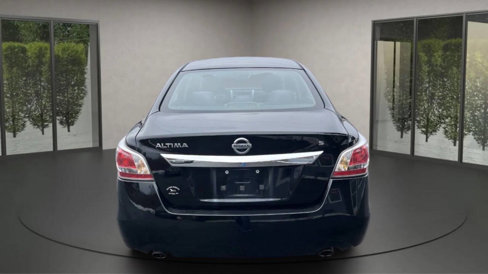 Used 2015 Nissan Altima 2.5 S image 6