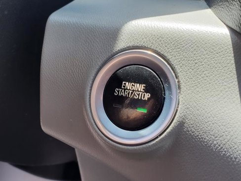 Used 2018 GMC Terrain SLE image 12