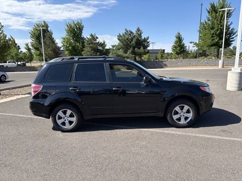 Used 2011 Subaru Forester 2.5X w/ Alloy Wheel Value Pkg image 2