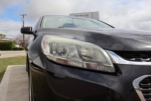 Used 2015 Chevrolet Malibu LS image 3