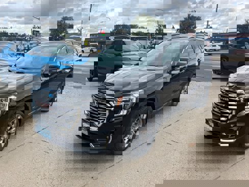 Certified 2024 GMC Terrain SLT image 2