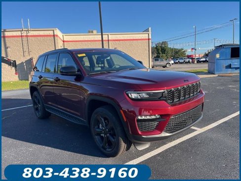 Certified 2025 Jeep Grand Cherokee Limited w/ Black Appearance Package image 1