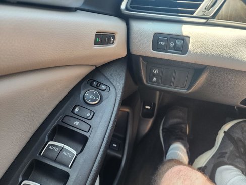 Used 2018 Honda Accord EX-L image 24