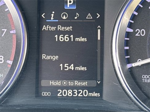 Used 2014 Toyota Highlander Limited image 30