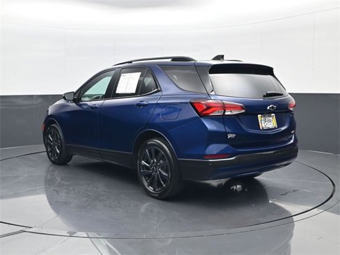 Used 2022 Chevrolet Equinox RS w/ Infotainment Package image 7