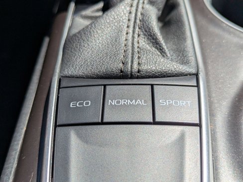 Used 2024 Toyota Camry LE image 11