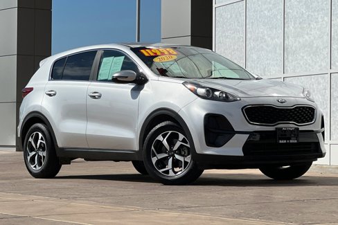Used 2020 Kia Sportage LX w/ LX Popular Package image 2