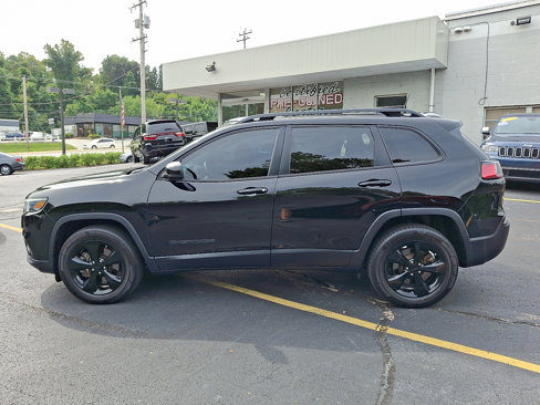 Certified 2019 Jeep Cherokee Latitude Plus image 4