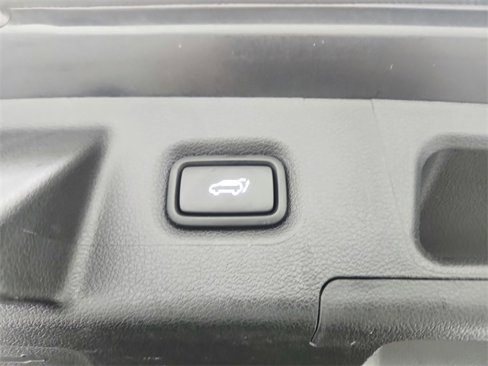 Used 2023 Hyundai Santa Fe Limited image 39
