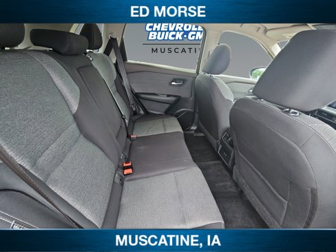 Used 2023 Nissan Rogue SV image 17