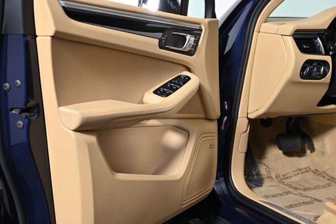 Used 2015 Porsche Macan S image 33