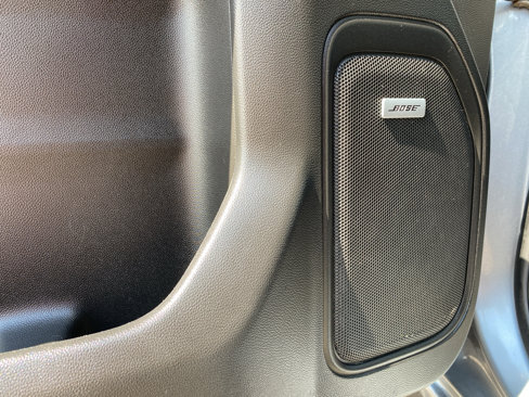 Used 2019 Chevrolet Silverado 1500 High Country image 13