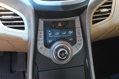 Used 2013 Hyundai Elantra GLS w/ Preferred Pkg image 15