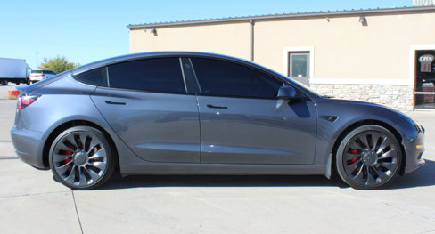 Used 2021 Tesla Model 3 Performance image 17