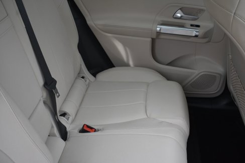 Used 2021 Mercedes-Benz GLB 250 4MATIC w/ Premium Package image 30