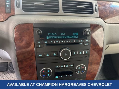 Used 2013 Chevrolet Silverado 1500 LTZ w/ LTZ White Diamond Edition image 18