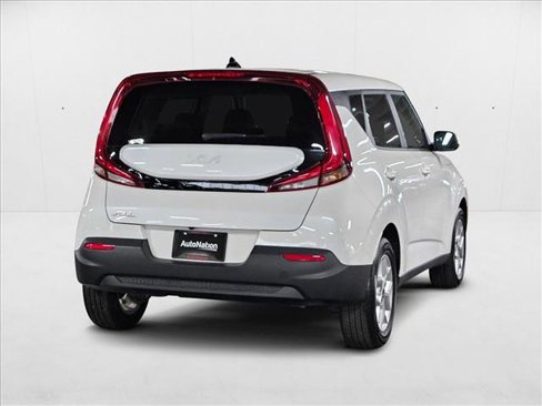 Used 2022 Kia Soul S image 5