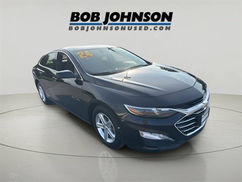 Used 2024 Chevrolet Malibu LT image 1