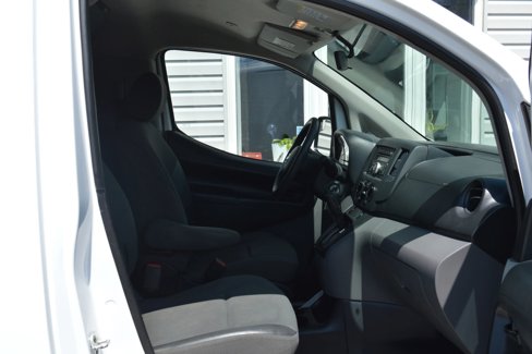 Used 2015 Nissan NV200 S w/ Back Door Glass Package image 14