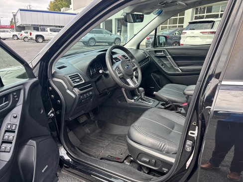 Used 2018 Subaru Forester 2.5i Touring w/ Popular Package #3B image 14
