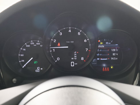 New 2025 Porsche Macan image 18