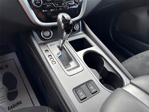 Used 2020 Nissan Murano SV image 18