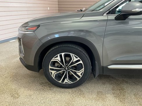 Used 2019 Hyundai Santa Fe Limited image 12