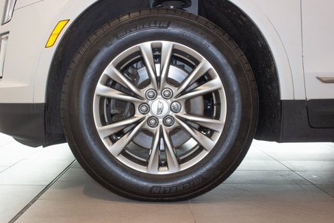 Used 2019 Cadillac XT5 Luxury image 9