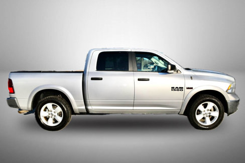 Used 2015 RAM 1500 Outdoorsman image 7