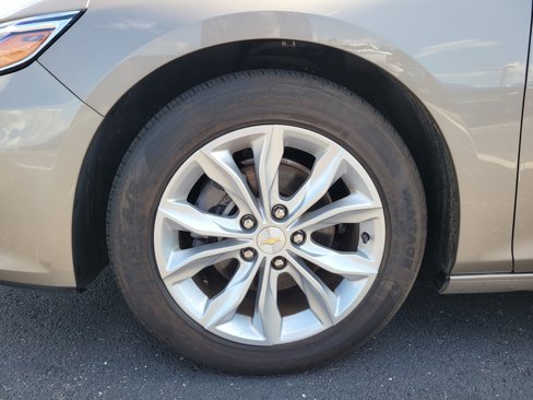 Used 2023 Chevrolet Malibu LT w/ Driver Confidence Package image 8